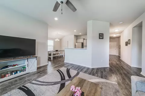 33 Bobby Cir, Cabot, AR 72023 photo 9