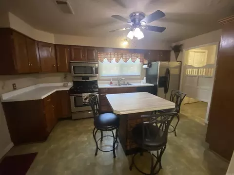 205 W Speedway St, Trumann, AR 72472 photo 7