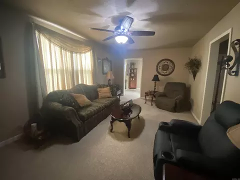 205 W Speedway St, Trumann, AR 72472 photo 5