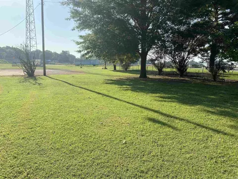205 W Speedway St, Trumann, AR 72472 photo 23