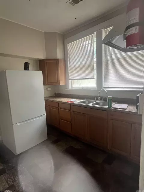Kitchen - 702 W 20th Ave, Pine Bluff, AR 71601 photo 1 of 1