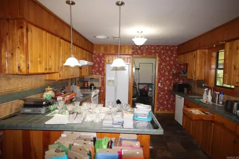 Kitchen - 152 Hempstead 336, Mccaskill, AR 71847 photo 1 of 3
