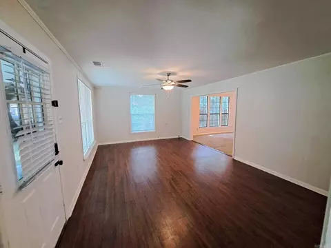 Living - 1411 Mitchell, Conway, AR 72032 photo 2 of 2