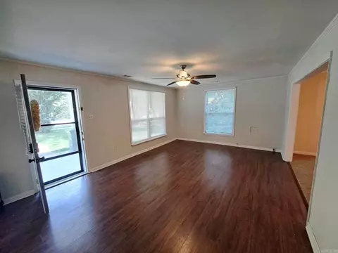 Living - 1411 Mitchell, Conway, AR 72032 photo 1 of 2