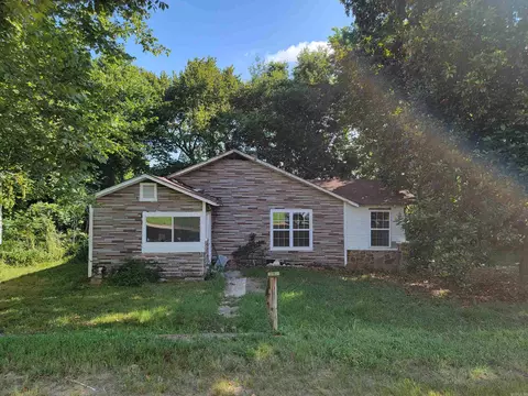 108 Taylor Ave, Hatfield, AR 71945 photo 2