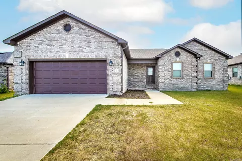 13 Cimarron Cir, Cabot, AR 72023 photo 4
