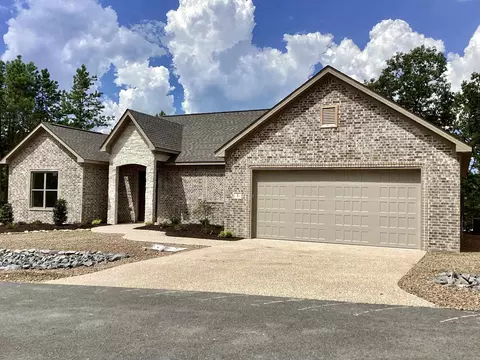 1 Moreno Way, Hot Springs Village, AR 71909