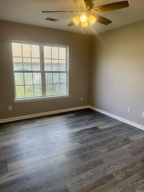 Bedroom - 3916 Mockingbird Cv, Benton, AR 72015 photo 1 of 2