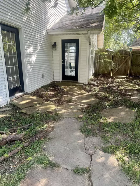 Exterior - 3916 Mockingbird Cv, Benton, AR 72015 photo 3 of 8
