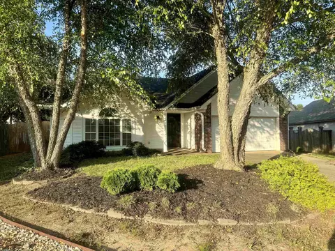 Exterior - 3916 Mockingbird Cv, Benton, AR 72015 photo 1 of 8