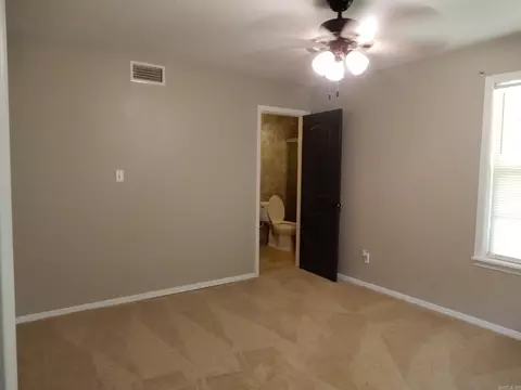 Bedroom - 692 Wagon Train, Beebe, AR 72012 photo 1 of 3