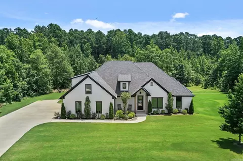 678 Glenwood Springs Dr, Little Rock, AR 72210