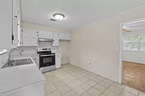 404 Oak Forrest Loop, Searcy, AR 72143 photo 9