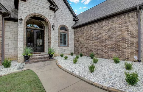 Exterior - 6582 Westminster, Benton, AR 72019 photo 2 of 9