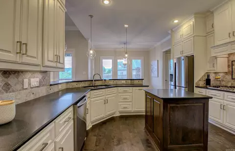 Kitchen - 6582 Westminster, Benton, AR 72019 photo 1 of 6