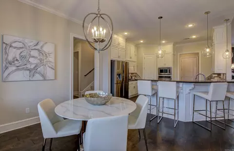 Dining - 6582 Westminster, Benton, AR 72019 photo 4 of 6
