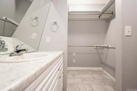 Other - 412 W W Pne, Benton, AR 72015 photo 3 of 7