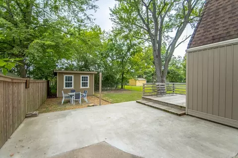 Exterior - 412 W W Pne, Benton, AR 72015 photo 6 of 12