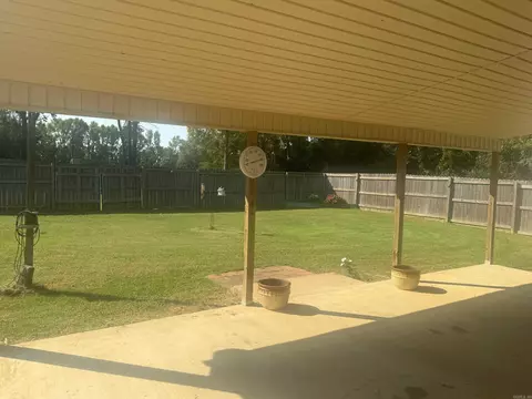 Exterior - 121 Mildred Ln, Beebe, AR 72012 photo 11 of 15