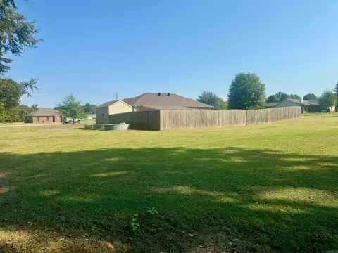 Exterior - 121 Mildred Ln, Beebe, AR 72012 photo 13 of 15