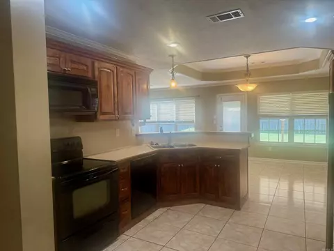 Kitchen - 121 Mildred Ln, Beebe, AR 72012 photo 1 of 5