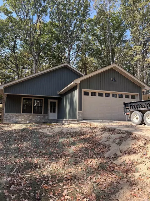 241 Central Ave, Bauxite, AR 72011 photo 1