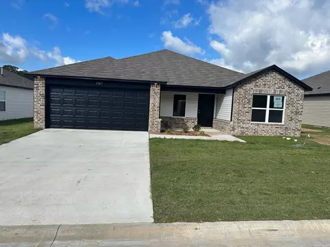 1367 Meadows Dr, Benton, AR 72019 photo 1