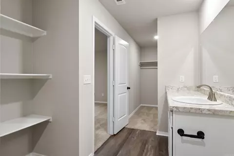 Entry Way - 5040 Windflower Cv, Alexander, AR 72002 photo 3 of 4