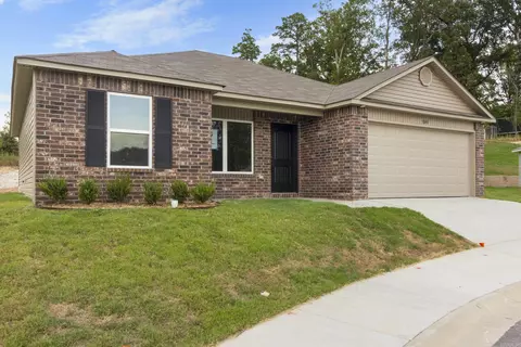 Exterior - 5040 Windflower Cv, Alexander, AR 72002 photo 2 of 4