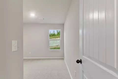 Entry Way - 5040 Windflower Cv, Alexander, AR 72002 photo 4 of 4