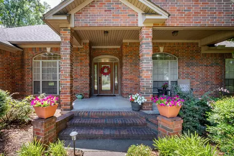 Exterior - 1955 Summerbrook Dr, Conway, AR 72034 photo 2 of 3