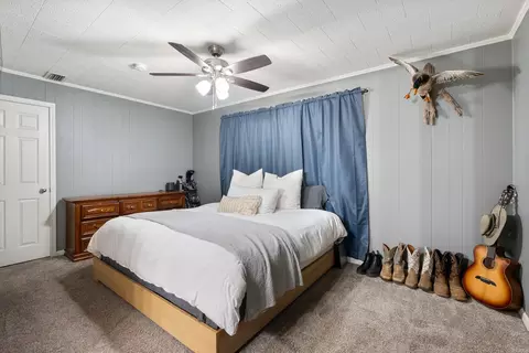 Bedroom - 21 Hummingbird Ln, Conway, AR 72032 photo 1 of 8