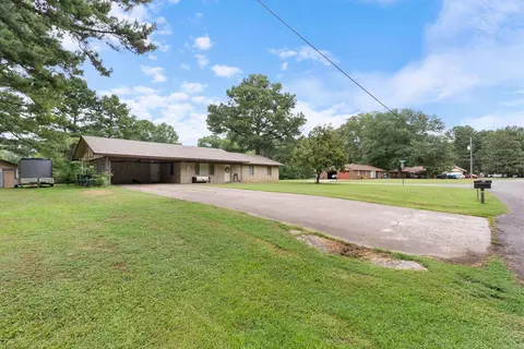Exterior - 21 Hummingbird Ln, Conway, AR 72032 photo 9 of 16