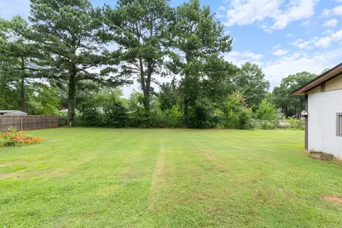 Exterior - 21 Hummingbird Ln, Conway, AR 72032 photo 15 of 16