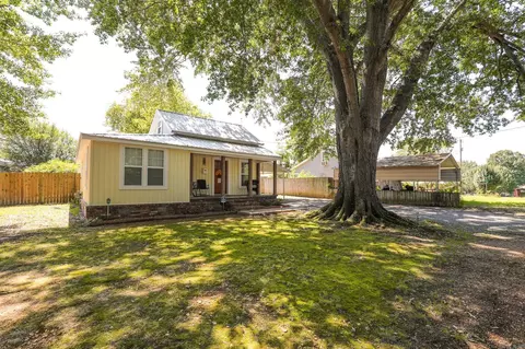 906 Spangle Dr, Benton, AR 72015 photo 1
