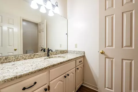 Bath - 1775 Calhoun Dr, Conway, AR 72034 photo 5 of 5