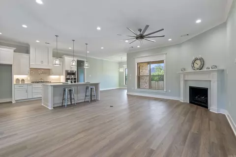 2440 Medlock Ln, Conway, AR 72034 photo 6