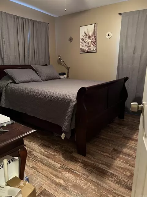 Bedroom - 655 E Wright St, Sulphur Rock, AR 72579 photo 1 of 2