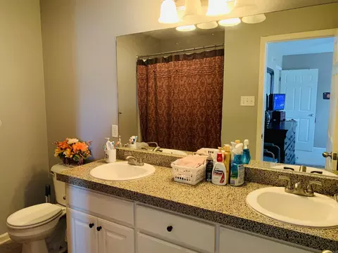 Bath - 120 Angel Cir, Beebe, AR 72012 photo 2 of 3