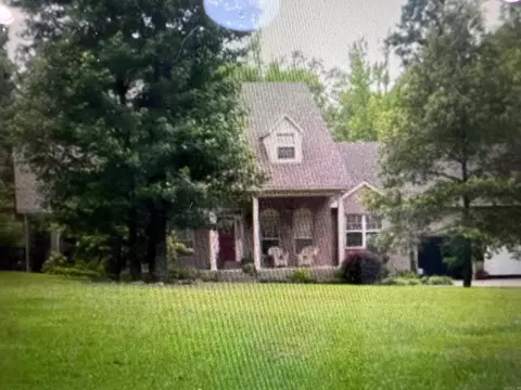 208 Elizabeth Ann, White Hall, AR 71602 photo 1