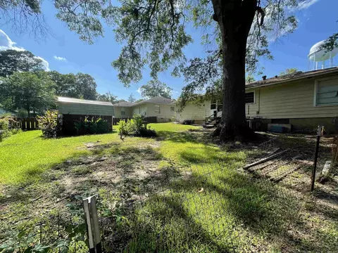 605 E 12th St, Smackover, AR 71762 photo 14