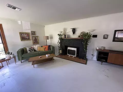 605 E 12th St, Smackover, AR 71762 photo 2