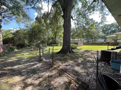 605 E 12th St, Smackover, AR 71762 photo 16