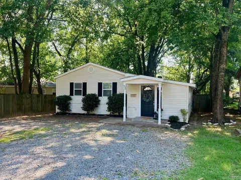 809 Banner St, Benton, AR 72015 photo 2