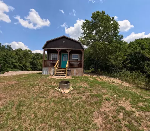 125 Lark Ln, Mena, AR 71953