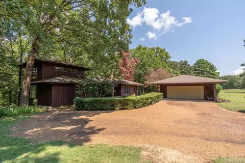 513 Bayview Pl, Heber Springs, AR 72543