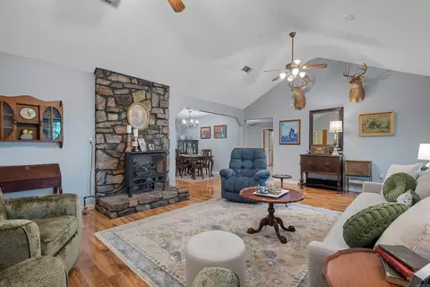 1811 Riverview Dr, Malvern, AR 72104 photo 10