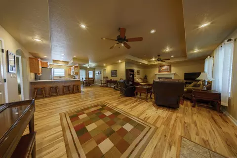 30 Ash Flat Dr, Ash Flat, AR 72513 photo 3