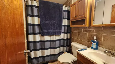 Bath - 3800 Mobile St, Pine Bluff, AR 71601 photo 1 of 1