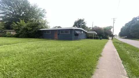 Exterior - 3408 Iris St, Pine Bluff, AR 71603 photo 2 of 4